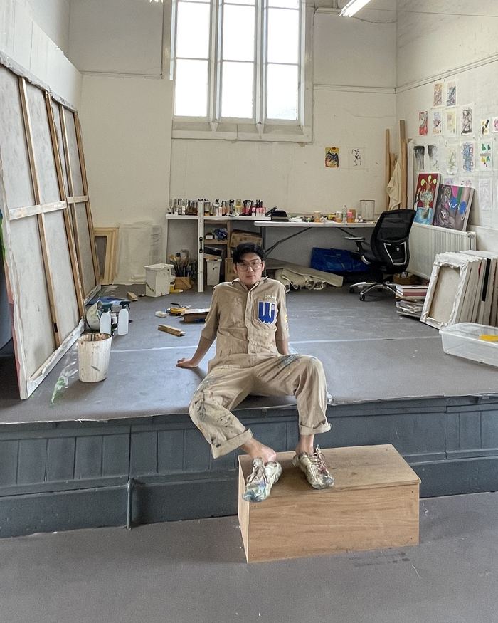 Dohyun Baek in his studio